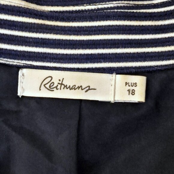 Reitmans Navy & White Striped Blazer | Size 18 | 3/4 Sleeve - Picture 3 of 8